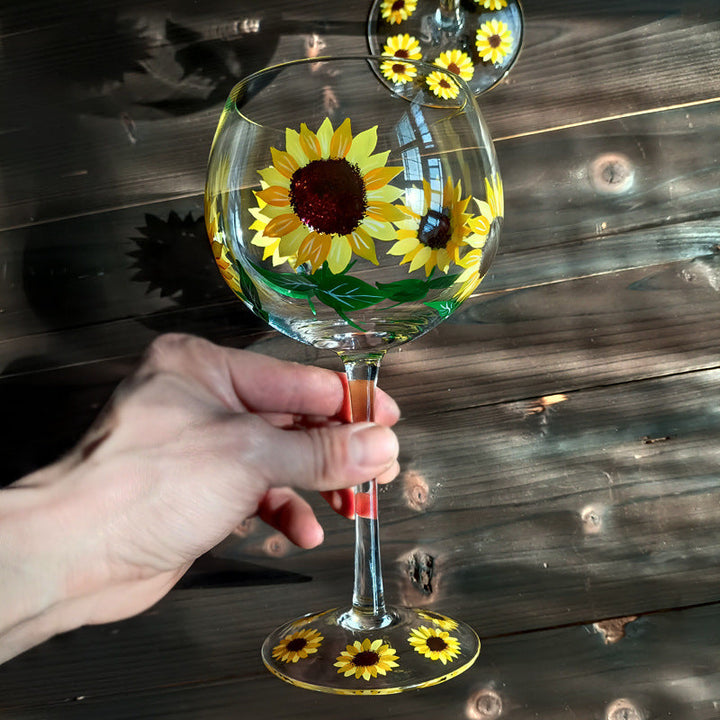 Elevate Your Drinking Experience with Our Hand-Painted Flower Glass