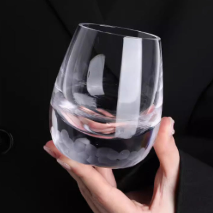 Chuyun Hand Carved Wine Glass
