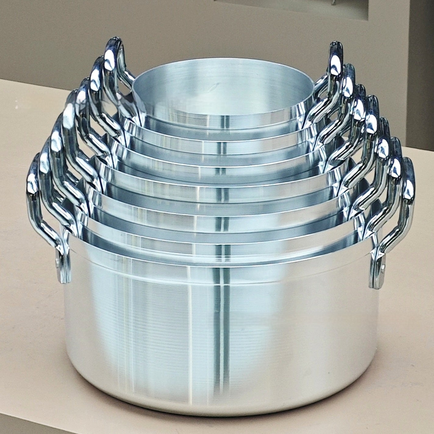 7-piece Kitchen Aluminum Pot Suit
